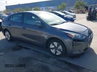 ✅ 2018 Hyundai Ioniq Blue • VIN: KMHC65LC0JU065418 • Lot: 41588505. Wystawiony na IAAI z przebiegiem 99 069 mil. Bezpłatny archiwum sprzedaży aukcyjnych z USA i szczegółowy raport historii pojazdu na DreamBid. Zdjęcie 1.