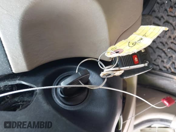 ✅ 2003 Ford Escape XLS Popular • VIN: 1FMYU92193KE08437 • Lot: 42858929. Listed on IAAI with 163,341 mi. Free auction sales archive from the USA and detailed vehicle history report at DreamBid. Image 11.