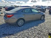 ✅ 2018 Toyota Corolla LE • VIN: 5YFBURHEXJP738526 • Lot: 94583305. Wystawiony na Copart z przebiegiem 104 234 mil. Bezpłatny archiwum sprzedaży aukcyjnych z USA i szczegółowy raport historii pojazdu na DreamBid. Zdjęcie 3.