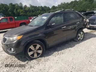 ✅ 2013 Kia Sorento EX • VIN: 5XYKU4A20CG199487 • Lot: 66404625. Listed on Copart with 355,943 mi. Free auction sales archive from the USA and detailed vehicle history report at DreamBid. Image 1.