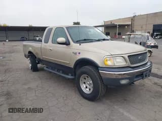 ✅ 2000 Ford F-150 XL • VIN: 1FTRX18L4YNA20919 • Lot: 43804193. Listed on IAAI with Not provided. Free auction sales archive from the USA and detailed vehicle history report at DreamBid. Image 1.