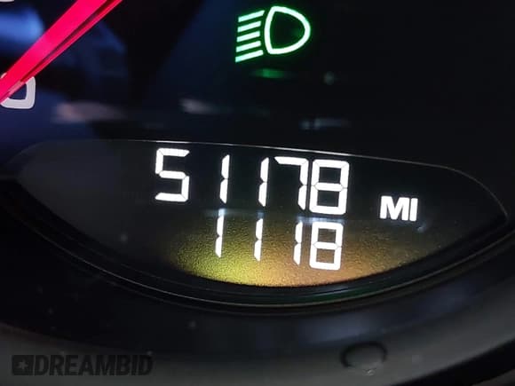 ✅ 2017 Porsche Macan Turbo • VIN: WP1AF2A54HLB61081 • Lot: 42243168. Listed on IAAI with 51,178 mi. Free auction sales archive from the USA and detailed vehicle history report at DreamBid. Image 15.