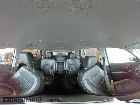 ✅ 2019 Chevrolet Traverse LT Cloth • VIN: 1GNEVGKWXKJ297932 • Lot: 86824545. Wystawiony na Copart z przebiegiem 67 367 mil. Bezpłatny archiwum sprzedaży aukcyjnych z USA i szczegółowy raport historii pojazdu na DreamBid. Zdjęcie 15.