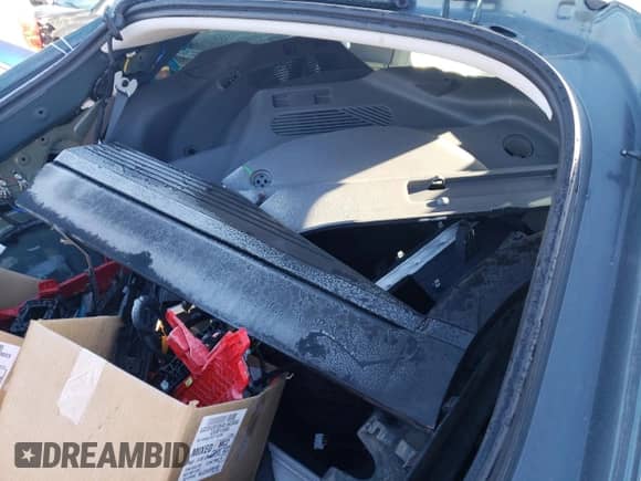 2022 Hyundai Ioniq 5 SEL with VIN KM8KN4AE6NU114320, listed as a Copart auction lot 39721034 with 11,740 mi miles and Salvage title. Bid and sale history available at DreamBid. Image 12.