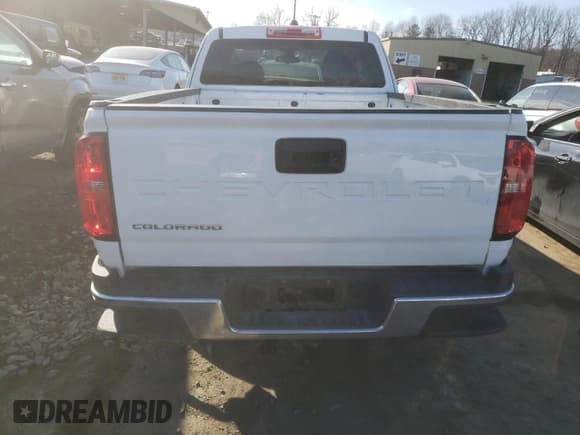 ✅ 2022 Chevrolet Colorado 2WD Work Truck • VIN: 1GCHSBEA9N1238716 • Лот: 41285994. Опубликован ранее на Copart с пробегом 55 090 миль. Бесплатный доступ к архиву аукционных продаж из США и подробный отчёт об истории автомобиля на DreamBid. Изображение 6.