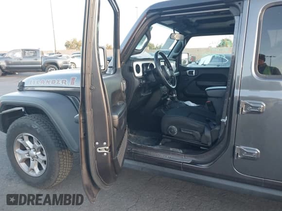 ✅ 2021 Jeep Wrangler Unlimited Sport S • VIN: 1C4HJXDG7MW583315 • Lot: 41827899. Listed on IAAI with 25,264 mi. Free auction sales archive from the USA and detailed vehicle history report at DreamBid. Image 5.