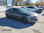✅ 2018 Ford Fusion SE • VIN: 3FA6P0H72JR115004 • Lot: 90851035. Wystawiony na Copart z przebiegiem 89 936 mil. Bezpłatny archiwum sprzedaży aukcyjnych z USA i szczegółowy raport historii pojazdu na DreamBid. Zdjęcie 4.