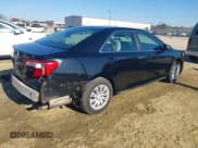 ✅ 2012 Toyota Camry LE • VIN: 4T4BF1FKXCR256425 • Лот: 43658750. Опубликован ранее на IAAI с пробегом 146 667 миль. Бесплатный доступ к архиву аукционных продаж из США и подробный отчёт об истории автомобиля на DreamBid. Изображение 4.