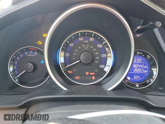 ✅ 2015 Honda Fit LX • VIN: 3HGGK5G52FM726053 • Лот: 81963024. Опубликован ранее на Copart с пробегом 182 442 миль. Бесплатный доступ к архиву аукционных продаж из США и подробный отчёт об истории автомобиля на DreamBid. Изображение 9.