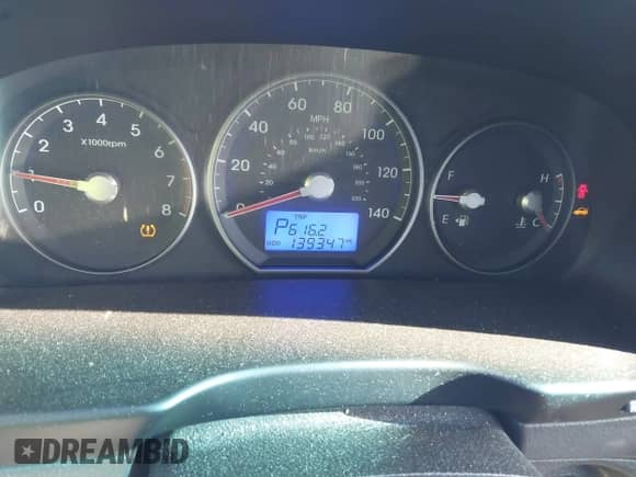 2011 Hyundai Santa Fe Limited с VIN 5XYZK3AB5BG047296, выставлен на аукционе IAAI как лот 43446410 с пробегом 139 347 миль миль и . История ставок и продаж доступна на DreamBid. Изображение 7.