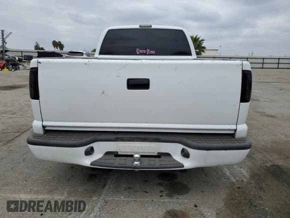 ✅ 1998 Chevrolet S-10 LS • VIN: 1GCCS19X7W8182819 • Лот: 53905645. Опубликован ранее на Copart с пробегом 289 159 миль. Бесплатный доступ к архиву аукционных продаж из США и подробный отчёт об истории автомобиля на DreamBid. Изображение 6.