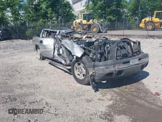 ✅ 2005 Chevrolet Silverado 1500 LS • VIN: 2GCEC13T151344568 • Лот: 32429183. Опубликован ранее на IAAI с пробегом Не указан. Бесплатный доступ к архиву аукционных продаж из США и подробный отчёт об истории автомобиля на DreamBid. Изображение 1.