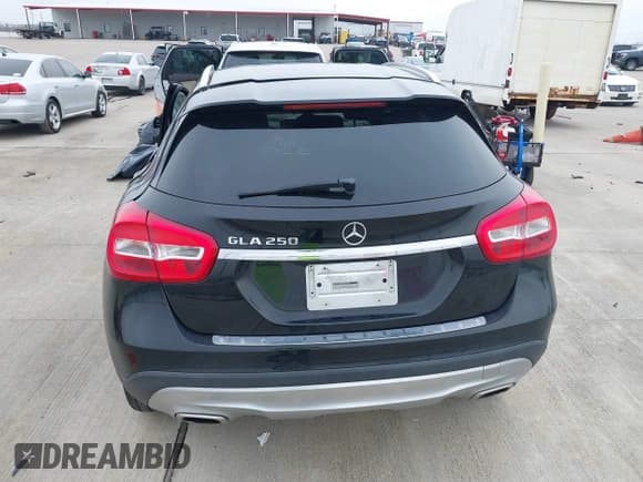 ✅ 2017 Mercedes-Benz GLA 250 • VIN: WDCTG4EB3HJ336350 • Lot: 41435827. Wystawiony na IAAI z przebiegiem 97 977 mil. Bezpłatny archiwum sprzedaży aukcyjnych z USA i szczegółowy raport historii pojazdu na DreamBid. Zdjęcie 16.