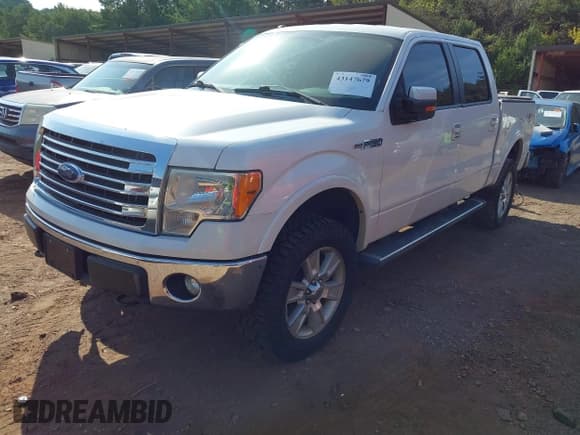 ✅ 2013 Ford F-150 XL • VIN: 1FTFW1EFXDFD19100 • Lot: 43147679. Listed on IAAI with 171,256 mi. Free auction sales archive from the USA and detailed vehicle history report at DreamBid. Image 17.