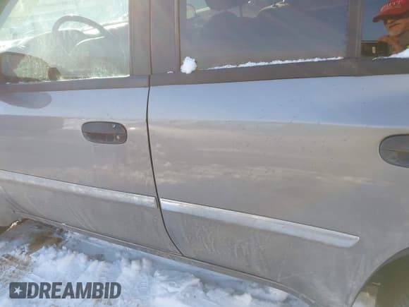 ✅ 2007 GMC Envoy SLT • VIN: 1GKDT13S072122985 • Lot: 41512818. Listed on IAAI with 139,289 mi. Free auction sales archive from the USA and detailed vehicle history report at DreamBid. Image 14.