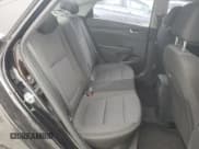 ✅ 2022 Hyundai Accent SEL • VIN: 3KPC24A6XNE163044 • Lot: 87311445. Wystawiony na Copart z przebiegiem 106 168 mil. Bezpłatny archiwum sprzedaży aukcyjnych z USA i szczegółowy raport historii pojazdu na DreamBid. Zdjęcie 10.