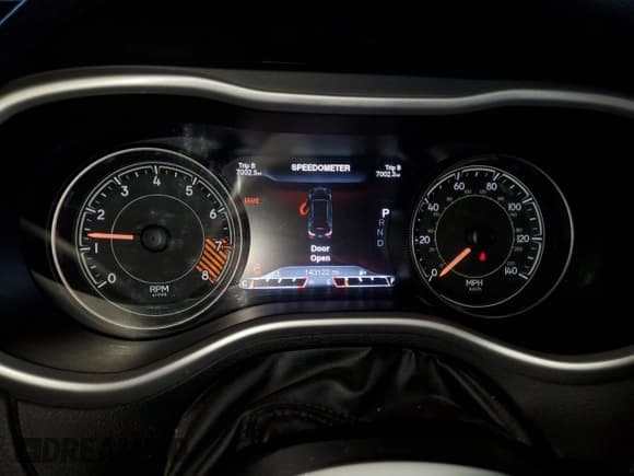 ✅ 2014 Jeep Cherokee Trailhawk • VIN: 1C4PJMBS0EW257312 • Lot: 93487845. Listed on Copart with 143,122 mi. Free auction sales archive from the USA and detailed vehicle history report at DreamBid. Image 9.