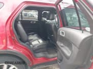 ✅ 2012 Ford Explorer XLT • VIN: 1FMHK8D80CGA93346 • Lot: 43627837. Wystawiony na IAAI z przebiegiem 228 702 mil. Bezpłatny archiwum sprzedaży aukcyjnych z USA i szczegółowy raport historii pojazdu na DreamBid. Zdjęcie 8.