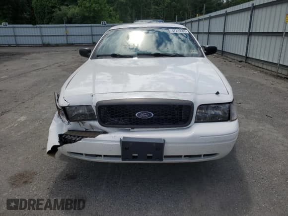 ✅ 2010 Ford Police Interceptor • VIN: 2FABP7BV2AX141201 • Lot: 57223595. Listed on Copart with Not provided. Free auction sales archive from the USA and detailed vehicle history report at DreamBid. Image 5.