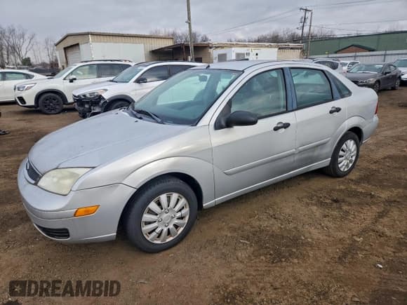 ✅ 2006 Ford Focus S • VIN: 1FAHP34NX6W164664 • Lot: 96550725. Listed on Copart with 172,702 mi. Free auction sales archive from the USA and detailed vehicle history report at DreamBid. Image 1.