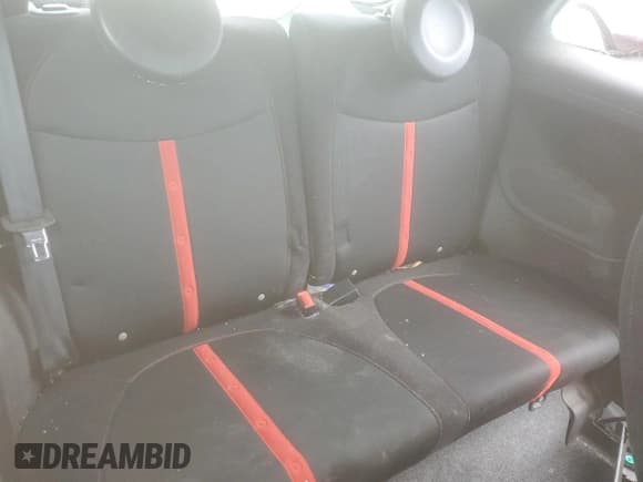 ✅ 2012 FIAT 500 Abarth • VIN: 3C3CFFFH1CT378822 • Lot: 64129625. Wystawiony na Copart z przebiegiem 47 007 mil. Bezpłatny archiwum sprzedaży aukcyjnych z USA i szczegółowy raport historii pojazdu na DreamBid. Zdjęcie 10.