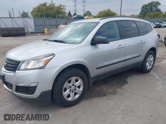 ✅ 2014 Chevrolet Traverse LS • VIN: 1GNKRFKD2EJ111529 • Lot: 43436395. Wystawiony na IAAI z przebiegiem Nie podano. Bezpłatny archiwum sprzedaży aukcyjnych z USA i szczegółowy raport historii pojazdu na DreamBid. Zdjęcie 2.