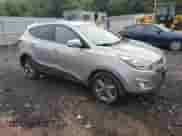 2014 Hyundai Tucson SE z VIN KM8JU3AG5EU871347, wystawiony jako Copart lot #69580135 z przebiegiem 131 350 mil mil oraz Czysty tytuł • Clean title. Historia ofert i sprzedaży dostępna na DreamBid. Obrazek 4.