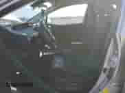 2021 Toyota Prius LE z VIN JTDKAMFP6M3174337, wystawiony jako Copart lot #81413265 z przebiegiem 142 475 mil mil oraz Szkoda całkowita • Salvage title. Historia ofert i sprzedaży dostępna na DreamBid. Obrazek 7.