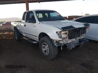 ✅ 2000 Toyota Tacoma PreRunner • VIN: 4TASN92N9YZ607847 • Lot: 43336214. Wystawiony na IAAI z przebiegiem 289 752 mil. Bezpłatny archiwum sprzedaży aukcyjnych z USA i szczegółowy raport historii pojazdu na DreamBid. Zdjęcie 1.