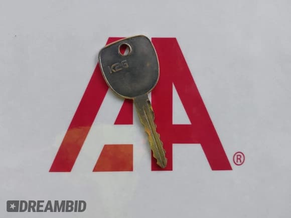 ✅ 2000 Chevrolet S-10 LS • VIN: 1GCCS1956Y8309853 • Лот: 43611014. Опубликован ранее на IAAI с пробегом 283 743 миль. Бесплатный доступ к архиву аукционных продаж из США и подробный отчёт об истории автомобиля на DreamBid. Изображение 11.