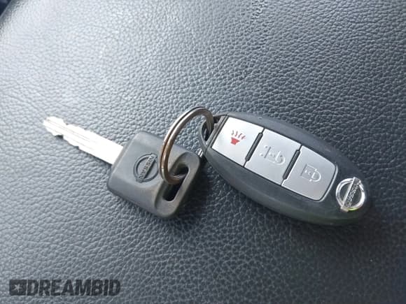 ✅ 2018 Nissan Titan SV • VIN: 1N6BA1F40JN523851 • Лот: 41800730. Опубликован ранее на IAAI с пробегом 104 527 миль. Бесплатный доступ к архиву аукционных продаж из США и подробный отчёт об истории автомобиля на DreamBid. Изображение 11.