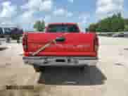 2006 Chevrolet Silverado 1500 Work Truck z VIN 3GCEC14X56G233970, wystawiony jako Copart lot #66140905 z przebiegiem 110 086 mil mil oraz Czysty tytuł • Clean title. Historia ofert i sprzedaży dostępna na DreamBid. Obrazek 6.
