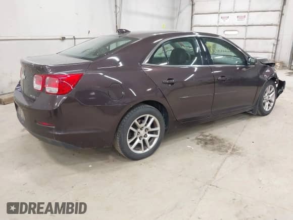 2015 Chevrolet Malibu LT с VIN 1G11C5SL1FF198358, выставлен на аукционе IAAI как лот 43059966 с пробегом 75 477 миль миль и . История ставок и продаж доступна на DreamBid. Изображение 4.