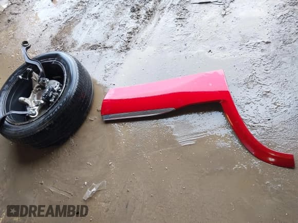 ✅ 2023 GMC Acadia Denali • VIN: 1GKKNPL46PZ138377 • Lot: 41526210. Wystawiony na IAAI z przebiegiem 13 045 mil. Bezpłatny archiwum sprzedaży aukcyjnych z USA i szczegółowy raport historii pojazdu na DreamBid. Zdjęcie 12.