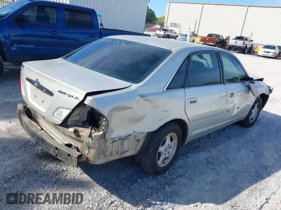 ✅ 2001 Toyota Avalon XLS • VIN: 4T1BF28B91U184563 • Лот: 43325365. Опубликован ранее на IAAI с пробегом 215 088 миль. Бесплатный доступ к архиву аукционных продаж из США и подробный отчёт об истории автомобиля на DreamBid. Изображение 4.