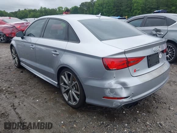 ✅ 2016 Audi S3 Premium Plus • VIN: WAUB1GFF7G1035839 • Lot: 42240779. Listed on IAAI with 124,581 mi. Free auction sales archive from the USA and detailed vehicle history report at DreamBid. Image 3.