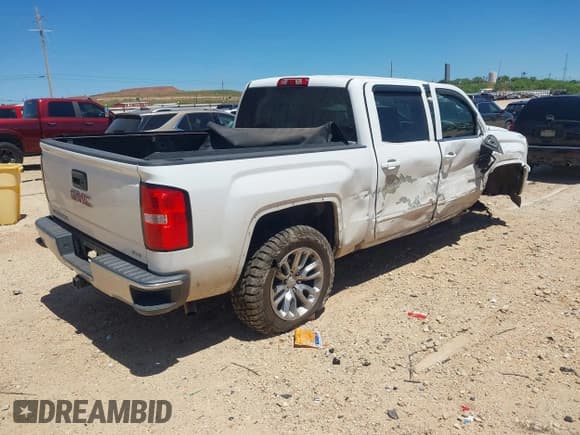 ✅ 2017 GMC Sierra 1500 SLE • VIN: 3GTP1MEC9HG153991 • Lot: 42301362. Listed on IAAI with 145,227 mi. Free auction sales archive from the USA and detailed vehicle history report at DreamBid. Image 4.