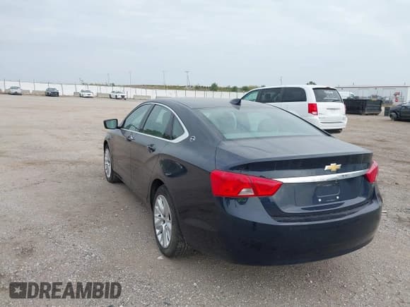 ✅ 2016 Chevrolet Impala LS • VIN: 1G11Z5SA8GU163441 • Lot: 43127886. Listed on IAAI with 196,204 mi. Free auction sales archive from the USA and detailed vehicle history report at DreamBid. Image 3.