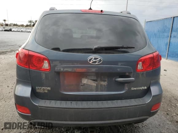 ✅ 2008 Hyundai Santa Fe SE • VIN: 5NMSH13E38H198177 • Lot: 87057394. Listed on Copart with 151,756 mi. Free auction sales archive from the USA and detailed vehicle history report at DreamBid. Image 6.