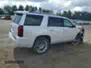 2019 Chevrolet Tahoe Premier z VIN 1GNSKCKJ4KR155263, wystawiony jako Copart lot #71058275 z przebiegiem 44 854 mil mil oraz Szkoda całkowita • Salvage title. Historia ofert i sprzedaży dostępna na DreamBid. Obrazek 3.