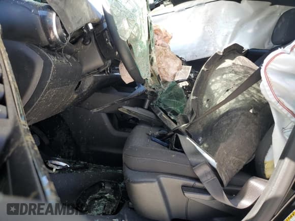 ✅ 2025 Chevrolet Equinox AWD LT • VIN: 3GNAXPEG6SL228693 • Лот: 85935735. Опубликован ранее на Copart с пробегом Не указан. Бесплатный доступ к архиву аукционных продаж из США и подробный отчёт об истории автомобиля на DreamBid. Изображение 7.