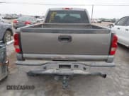 ✅ 2007 Chevrolet Silverado 2500HD LT1 • VIN: 1GCHK23D77F130386 • Lot: 42109924. Wystawiony na IAAI z przebiegiem 137 741 mil. Bezpłatny archiwum sprzedaży aukcyjnych z USA i szczegółowy raport historii pojazdu na DreamBid. Zdjęcie 16.