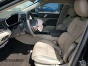 ✅ 2019 Lincoln Continental Select • VIN: 1LN6L9SK0K5611264 • Lot: 52401395. Listed on Copart with 18,310 mi. Free auction sales archive from the USA and detailed vehicle history report at DreamBid. Image 7.