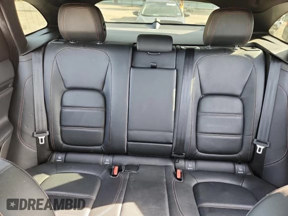 ✅ 2018 Jaguar F-Pace 20d Prestige • VIN: SADCK2FNXJA290186 • Lot: 89694625. Wystawiony na Copart z przebiegiem 70 023 mil. Bezpłatny archiwum sprzedaży aukcyjnych z USA i szczegółowy raport historii pojazdu na DreamBid. Zdjęcie 10.