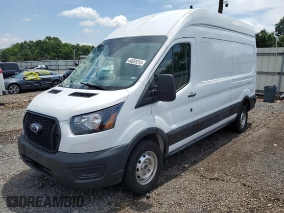 ✅ 2024 Ford Transit Cargo • VIN: 1FTBR1X87RKA89602 • Lot: 64959215. Listed on Copart with 29,567 mi. Free auction sales archive from the USA and detailed vehicle history report at DreamBid. Image 1.