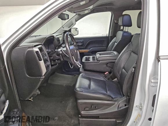 ✅ 2018 Chevrolet Silverado 1500 LTZ • VIN: 1GCVKSEC4JZ317386 • Lot: 93752595. Wystawiony na Copart z przebiegiem 58 004 mil. Bezpłatny archiwum sprzedaży aukcyjnych z USA i szczegółowy raport historii pojazdu na DreamBid. Zdjęcie 7.