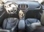 ✅ 2014 Jeep Cherokee Limited • VIN: 1C4PJMDS4EW211835 • Lot: 92058115. Listed on Copart with 208,947 mi. Free auction sales archive from the USA and detailed vehicle history report at DreamBid. Image 8.