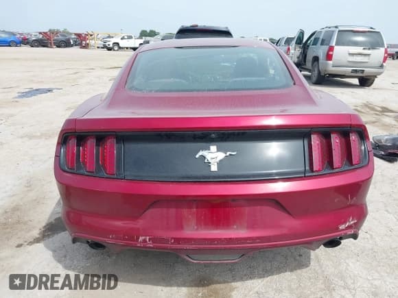 ✅ 2017 Ford Mustang V6 • VIN: 1FA6P8AM6H5277441 • Лот: 42246898. Опубликован ранее на IAAI с пробегом 75 790 миль. Бесплатный доступ к архиву аукционных продаж из США и подробный отчёт об истории автомобиля на DreamBid. Изображение 16.