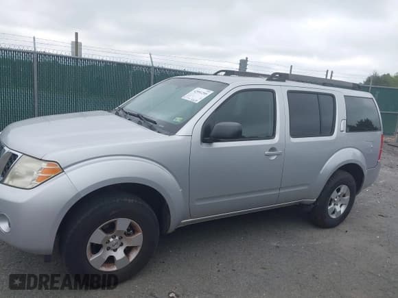 ✅ 2009 Nissan Pathfinder SE • VIN: 5N1AR18B59C617522 • Лот: 42951295. Опубликован ранее на IAAI с пробегом 87 793 миль. Бесплатный доступ к архиву аукционных продаж из США и подробный отчёт об истории автомобиля на DreamBid. Изображение 15.