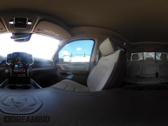 ✅ 2019 Ram 1500 Laramie • VIN: 1C6SRFJT9KN593400 • Lot: 43159850. Listed on IAAI with 86,077 mi. Free auction sales archive from the USA and detailed vehicle history report at DreamBid. Image 18.